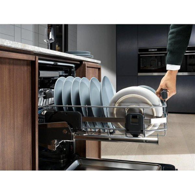 Посудомийна машина Electrolux EEC67310L