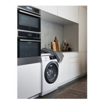 Стирально-сушильная машина автоматическая Electrolux EW8W261BP