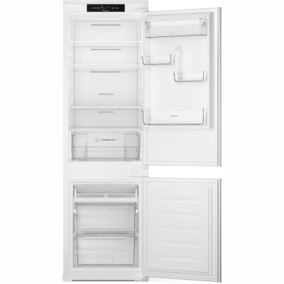 Холодильник із морозильною камерою Indesit INC20T321EU