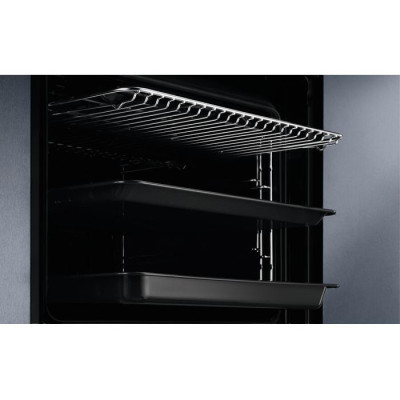Духовка електрична Electrolux EOE8P39WX