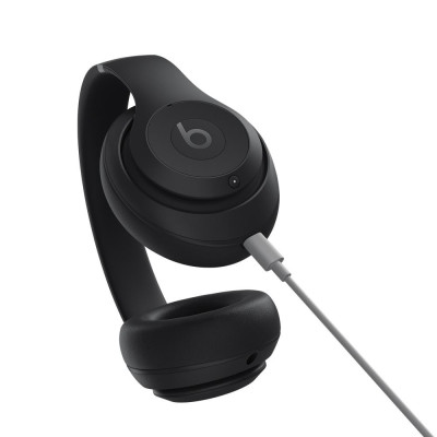 Навушники з мікрофоном Beats by Dr. Dre Studio Pro Black (MQTP3)