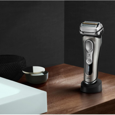 Електробритва чоловіча Braun Series 9 9325 Wet & Dry (9325s) Електробритва чоловіча Braun Series 9 9325 Wet & Dry (9325s)