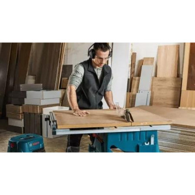 Дискова пилка Bosch GTS 254 (0601B45000) Дискова пилка Bosch GTS 254 (0601B45000)