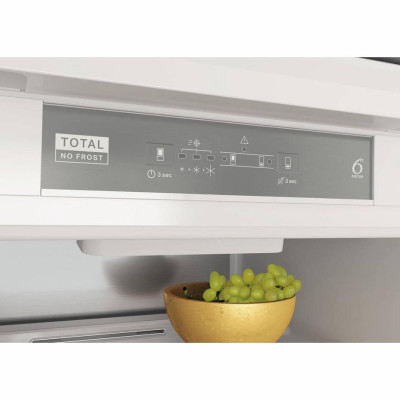 Холодильник із морозильною камерою Whirlpool WHC20 T352