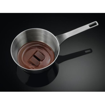 Варильна поверхня електрична Electrolux EIT60428C