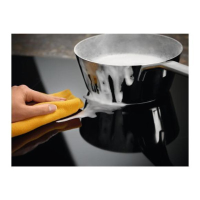 Варильна поверхня електрична Electrolux LIV63431BK