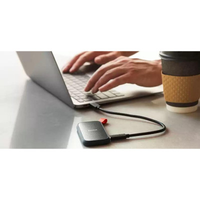 SSD накопичувач SanDisk Extreme Portable E30 2 TB (SDSSDE30-2T00-G25)
