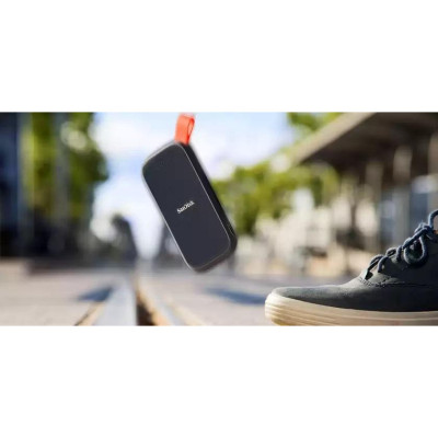 SSD накопичувач SanDisk Extreme Portable E30 2 TB (SDSSDE30-2T00-G25)