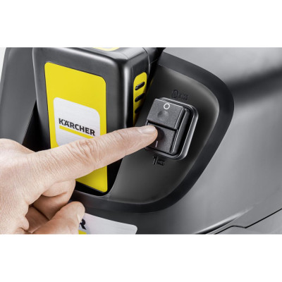 Професійний пилосос Karcher AD 2 Battery (1.348-300.0) Професійний пилосос Karcher AD 2 Battery (1.348-300.0)