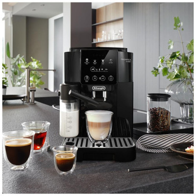 Кавомашина автоматична Delonghi Magnifica Start ECAM 220.60.B