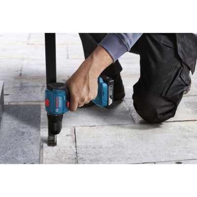Шуруповерт Bosch GSB 185-Li (06019K3100)