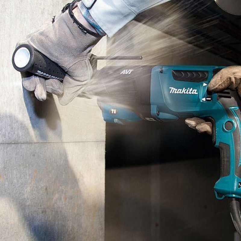 Перфоратор Makita HR2631F