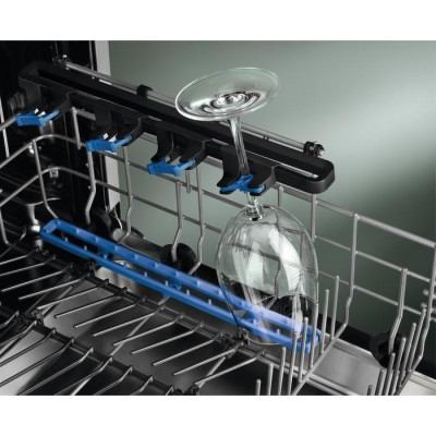Посудомийна машина Electrolux EEG48300L