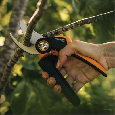 Секатор Fiskars PowerGearX L P961 (1057175)