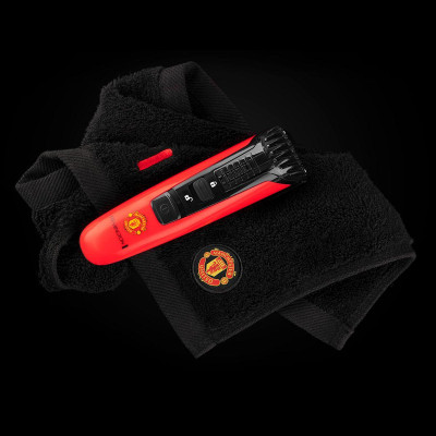 Тример для бороди та вусів Remington Beard Boss MB4128