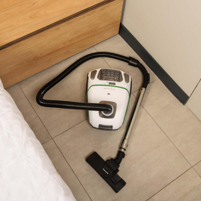 Пилосос з мішком ViLgrand VVC2244W