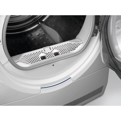 Сушильна машина Electrolux EW8H258BP