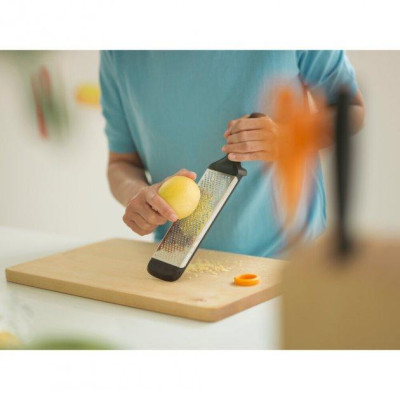 Тертка ручна Fiskars 1014410