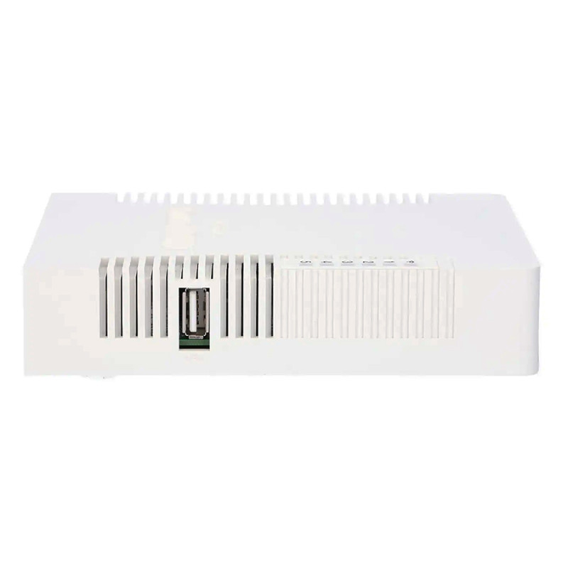 Маршрутизатор Mikrotik RB951Ui-2HND, N300, 600MHz/128Mb, 5х100Мбіт, 1хUSB, 1000mW, PoE in, PoE out, антена 2,5 дБі