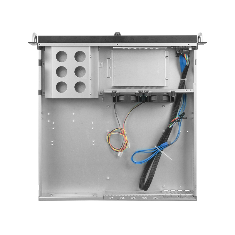 Корпус серверний Chiefteс UNC-210M-B БЖ 400W mATX