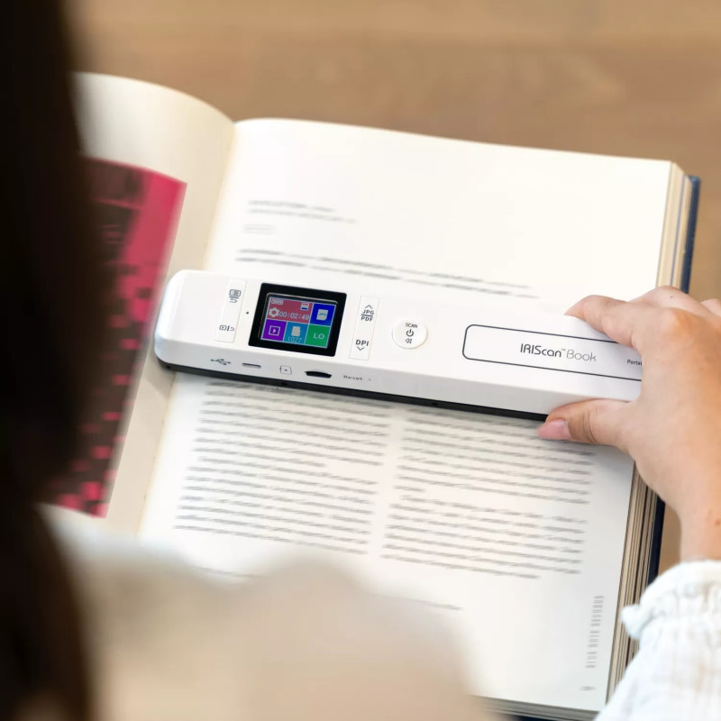 Сканер A4 Canon IRIScan Book 7 (1050dpi, USB, microSD, 15стор/хв, портативний, білий)