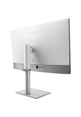 TFT 32" BenQ PD3226G, IPS, 4K, 144Hz, HDMI, DP, USB-C, HAS, Pivot, кол., біло-сріблястий