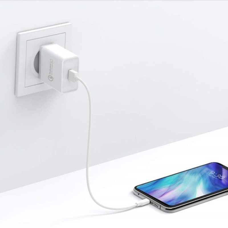 Зарядний пристрій 1xUSB 18W (USB A QC 3.0) Fast Charger White CD122 Ugreen