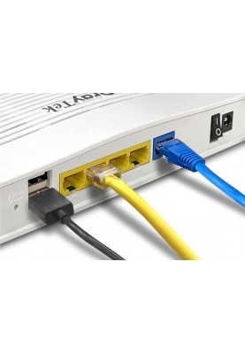 Маршрутизатор Drytek Vigor 2135, 1 WAN GbE, 4 LAN GbE, 2 USB 2.0, 2 VPN, Multi-LAN (4+IP Routed Subn
