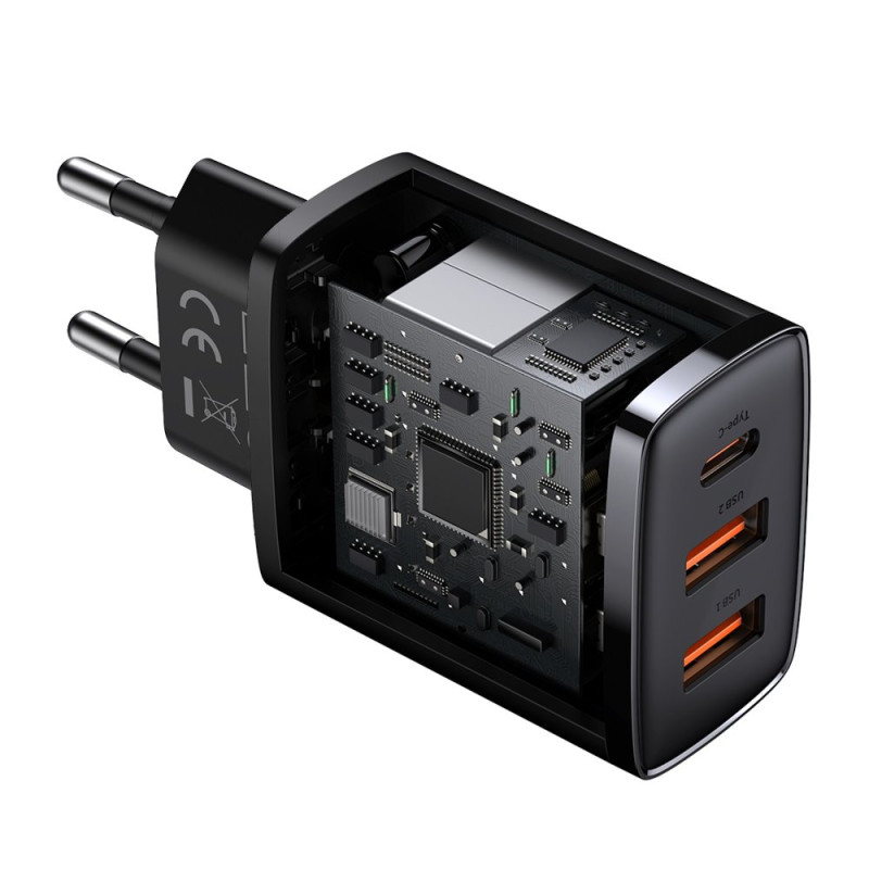 Зарядний пристрій 3xUSB 30W (USB-C+USB-A) Чорний Baseus