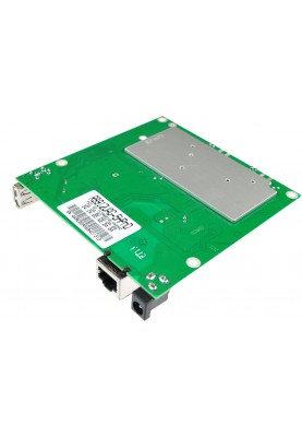 Маршрутизатор Mikrotik RB912UAG (RB912UAG-2HPnD), 600Mhz Atheros CPU, 64MB RAM, 1xGigabit