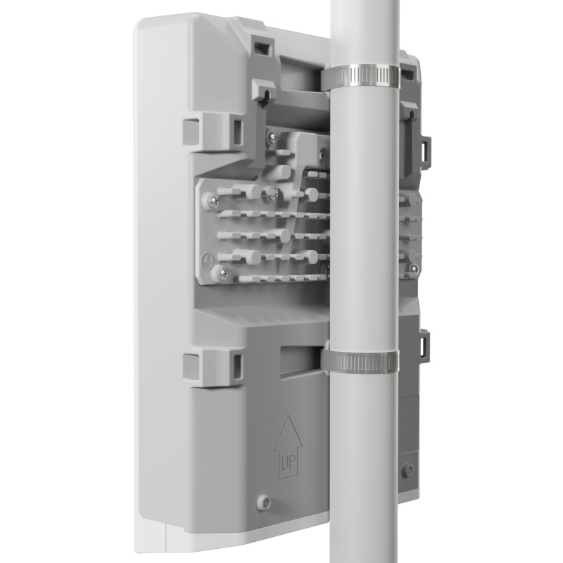 Комутатор Mikrotik CRS318-16P-2S+OUT