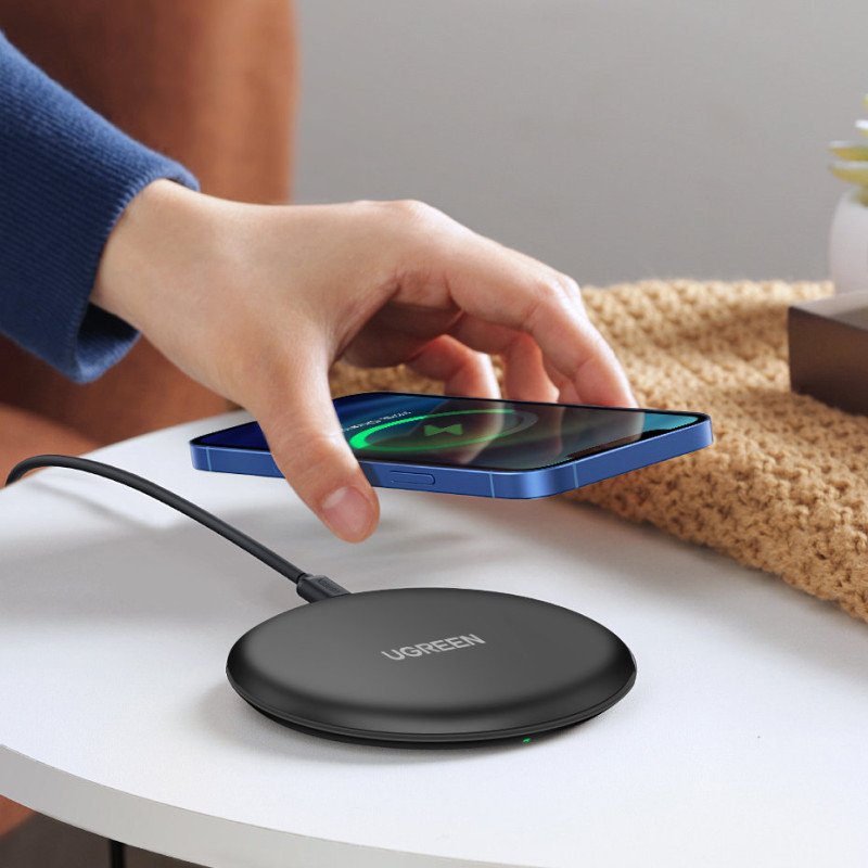 Бездротовий зарядний пристрій Ugreen CD186 Wireless Charging Pad (15 W) Чорний
