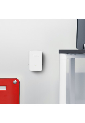 Підсилювач Wi-Fi сигналу Mercusys ME10, N300, WPS button, Fast 10/100 Mbps Port