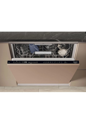Посудомийна машина Hotpoint-Ariston HM7 42 L (вбудована, 60 см)