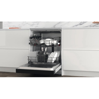 Посудомийна машина Whirlpool WFE 2B19 X