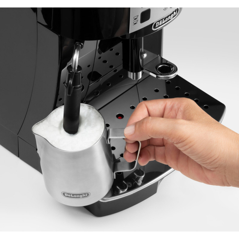 Кавомашина Delonghi ECAM22.112.B