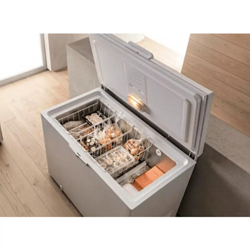 Морозильна скриня Whirlpool WHM3911 1