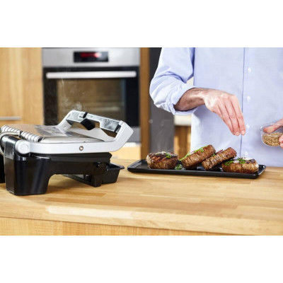 Електрогриль Tefal GC750D30 • споживана потужність: 2 000 Вт • ребриста поверхня гриля • 12 програм •