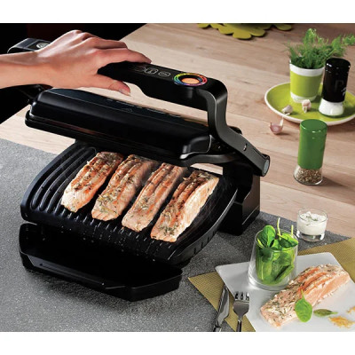 Гриль-барбекю Tefal GC714834 OptiGrill +• потужність: 2000 Вт • розмір поверхні: 30х20 див. Гриль-барбекю Tefal GC714834 OptiGrill +• потужність: 2000 Вт • розмір поверхні: 30х20 див.