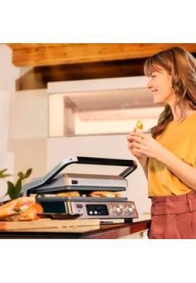 Електрогриль притискний Braun MultiGrill 7 CG 7044