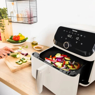 Фритюрниця з гарячим повітрям Tefal EY855AE0, 7,5 літрів, 2020 Вт, бежевий Фритюрниця з гарячим повітрям Tefal EY855AE0, 7,5 літрів, 2020 Вт, бежевий