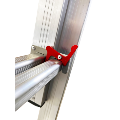 Драбина 3-секц. розкл. 3*12сх. 3,26-8,12м Драбина 3-секц. розкл. 3*12сх. 3,26-8,12м