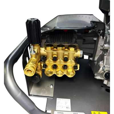 Мийка в/т 18G36-15A, тиск - 248Бар, прод. 18л/хв, шланг 8м, бенз.двигун