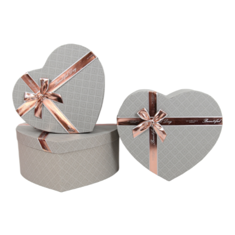 Подарункова коробка UFO SILVER HEART 56321-244 31х27х13 см  (7032453)