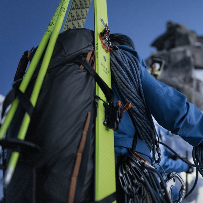 Рюкзак Thule Stir Alpine 40L Hiking Backpack TSTU-340 Obsidian (7121898)