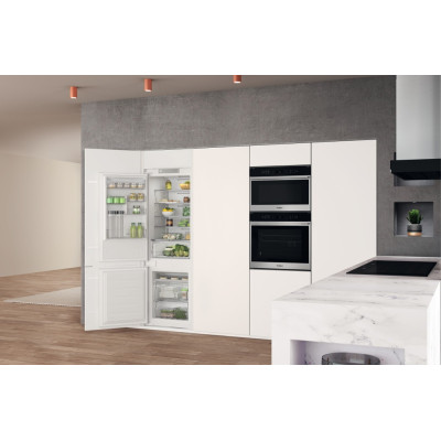 Холодильник Whirlpool WHC18 T311 (6709559) Холодильник Whirlpool WHC18 T311 (6709559)