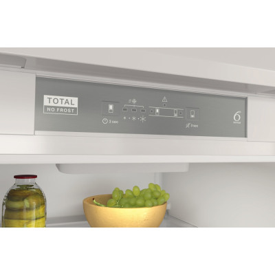 Холодильник Whirlpool WHC18 T311 (6709559) Холодильник Whirlpool WHC18 T311 (6709559)