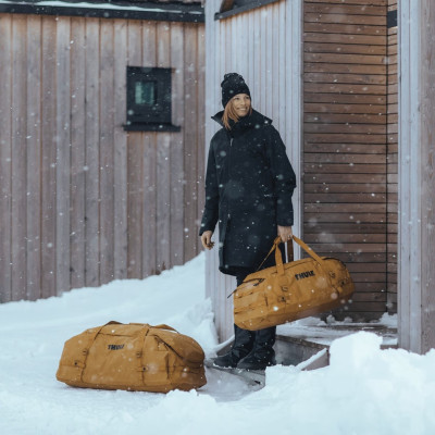 Дорожня сумка Thule Chasm Duffel 30L TDSD-301 Golden Brown (7081864)