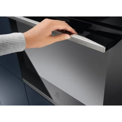 Електричний духовий шафа Electrolux EOE8P39WX (6932104)
