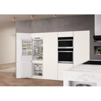 Холодильник Whirlpool WHC18 T573  (6709558)